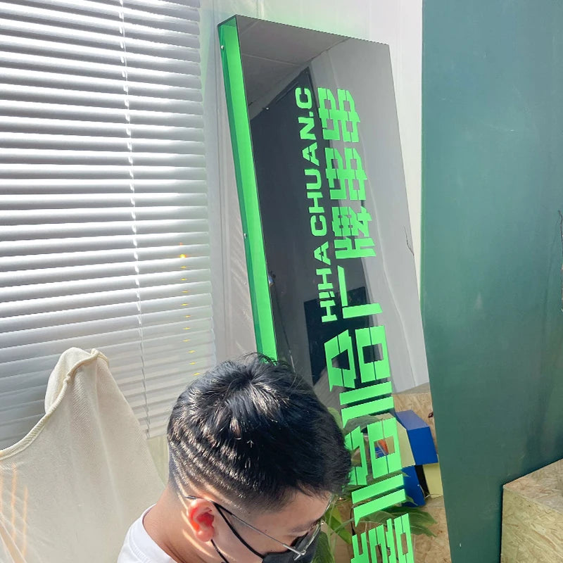 创意亚克力镂空灯箱镜不锈钢发光二极管广告牌门头标志灯标牌定制