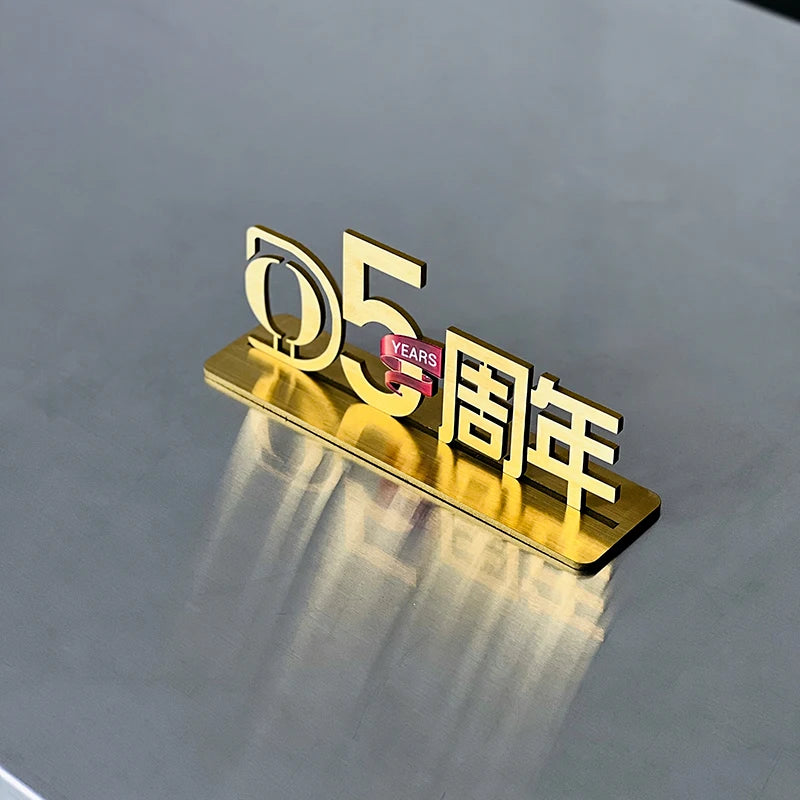 钛不锈钢桌面标牌豪华高档立体人物logo桌板定制