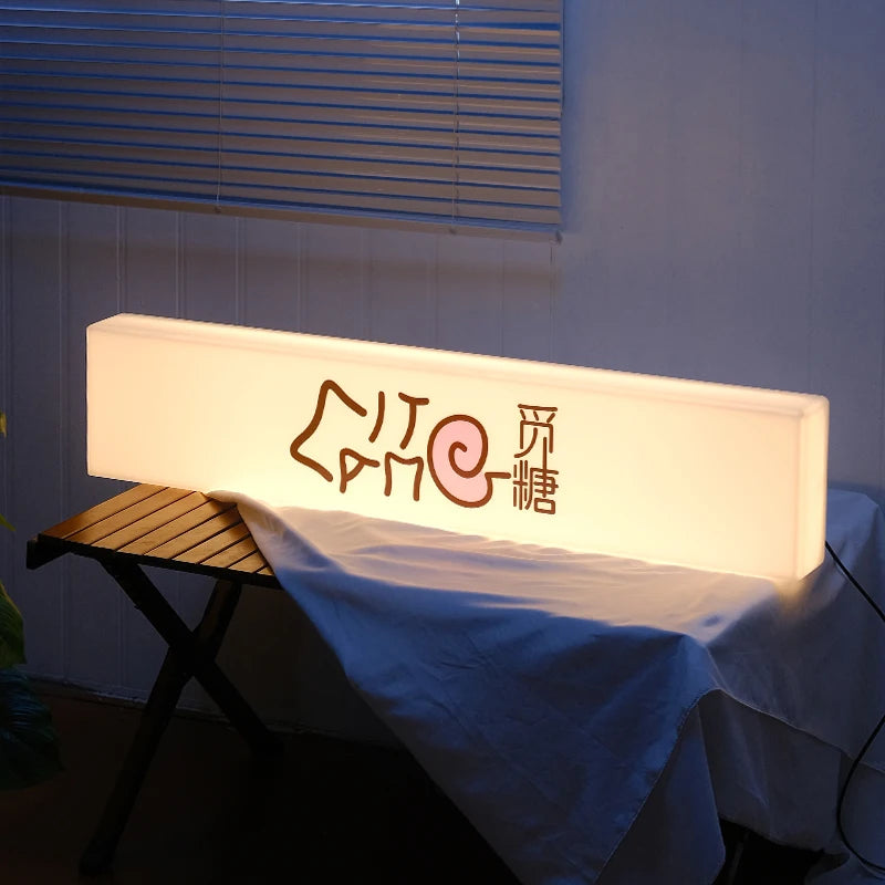 户外广告牌，户外logo，亚克力灯箱广告产品定制灯箱广告箱