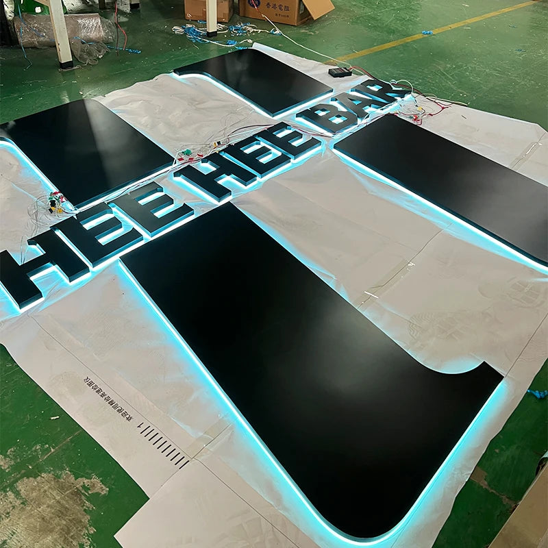 酒吧户外背景广告RGB虹彩背光字母广告logo定制