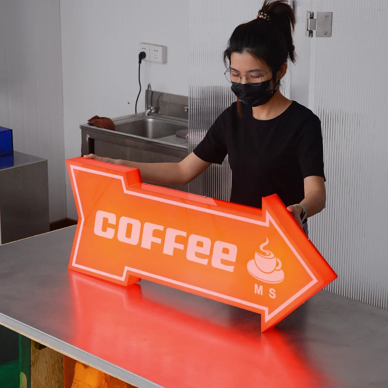 户外箭头引导灯箱亚克力灯箱广告定制