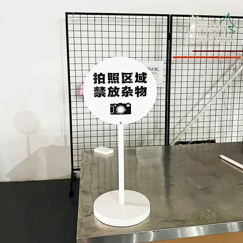 高度可调，组装，可移动，创意圆形双面地板站立标志广告牌定制