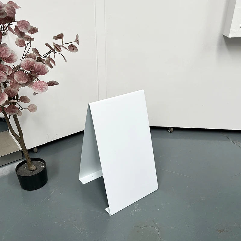 店铺创意Logo，不锈钢烤漆双面落地式A板展示板定制