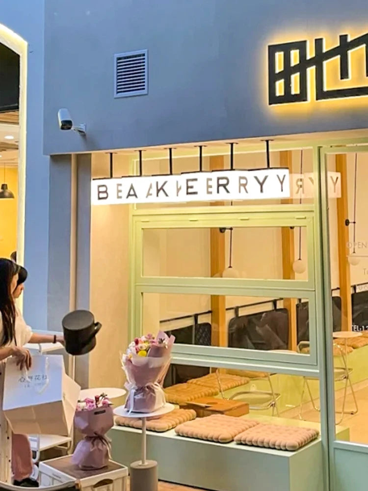 创意定制店户外广告牌悬挂LED亚克力灯箱广告亚克力灯箱