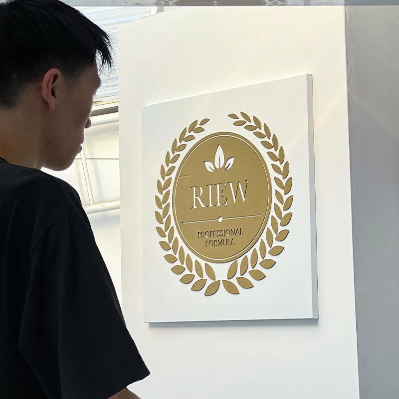 定制不锈钢公司牌匾，带金色三维标志标志