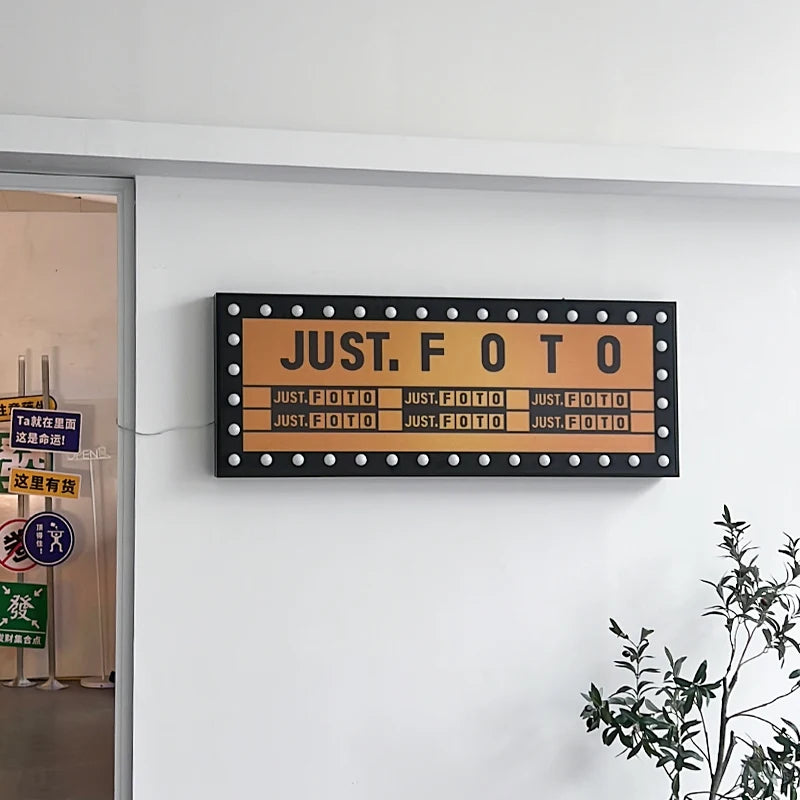 酒吧，咖啡店，餐厅，美式复古风格店面，灯箱广告定制