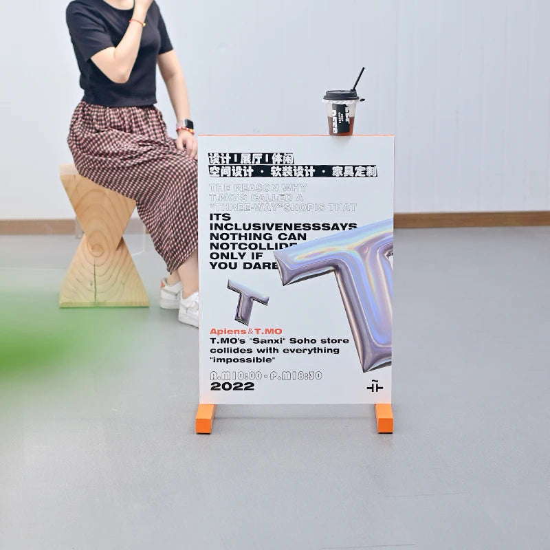 定制双面展示架，用于购物中心展览广告牌，家具店和落地式展示架