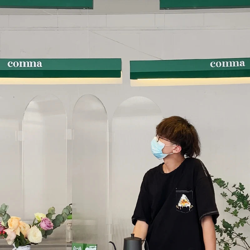 悬挂灯箱广告牌定制咖啡店酒吧顶灯收银机装饰照明简约复古风格