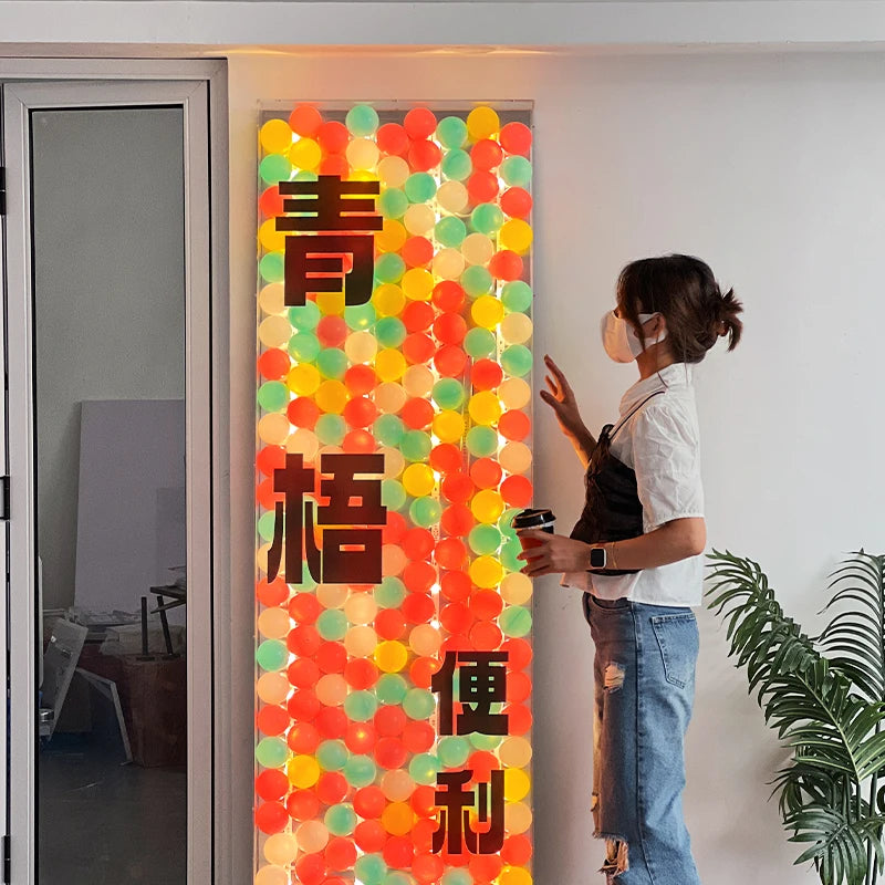 泡泡球灯箱广告牌定制彩色海洋球创意透明亚克力标牌
