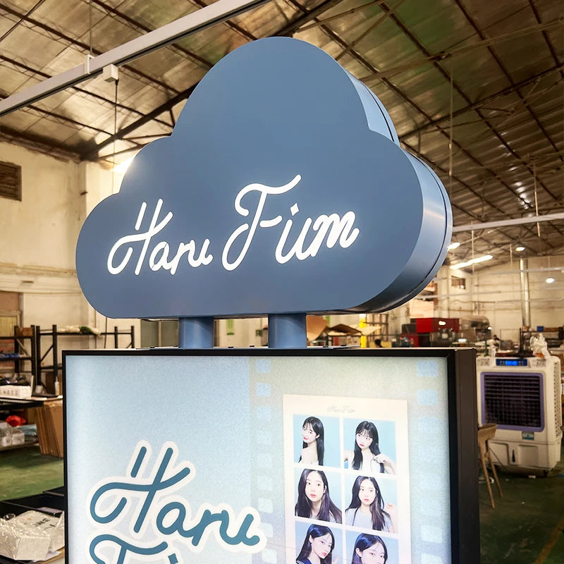 美容美发创意造型双面落地式灯箱照明广告logo定制