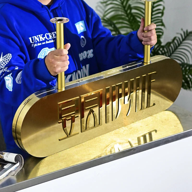走廊不发光不锈钢镜面金色双面悬挂标牌广告定制