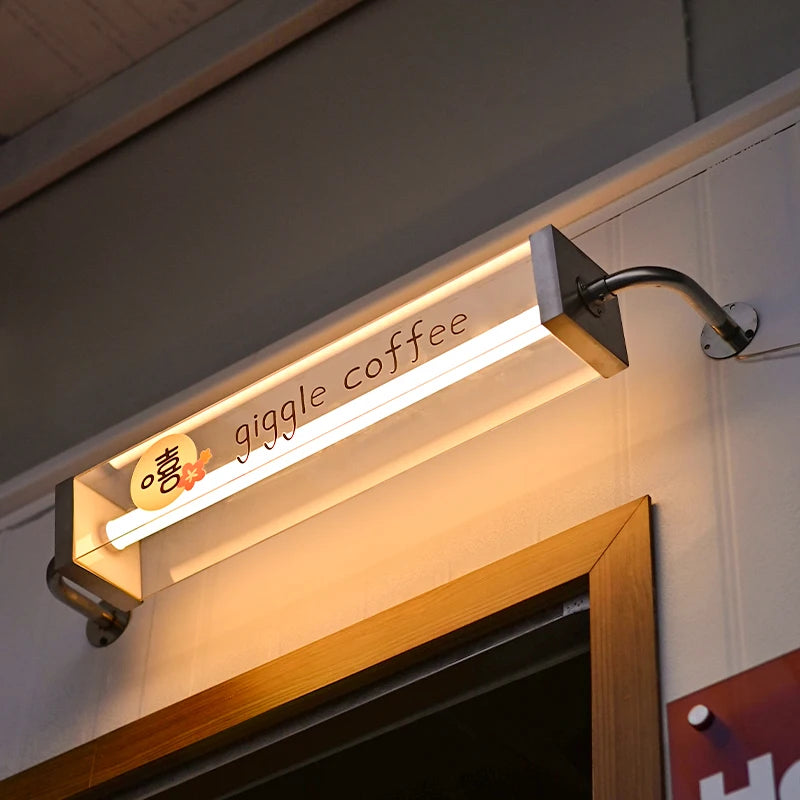 矩形管灯箱、定制餐厅和服装店招牌、室内装饰、广告牌和门牌