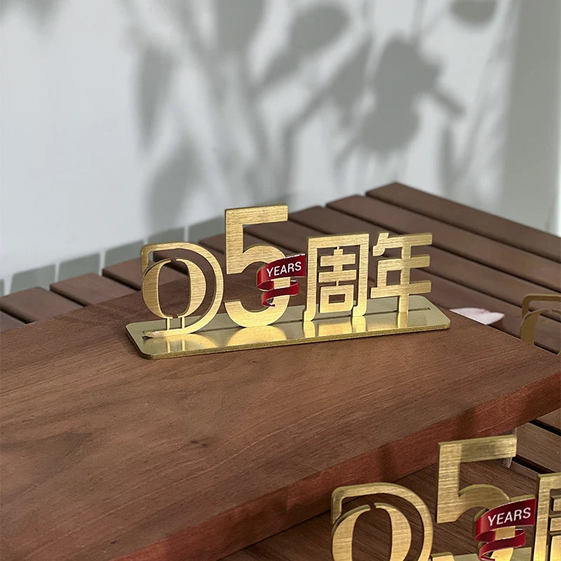 钛不锈钢桌面标牌豪华高档立体人物logo桌板定制